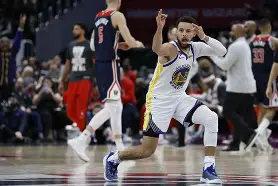 九游体育sports-进攻火力全开！球队大比分胜出！()